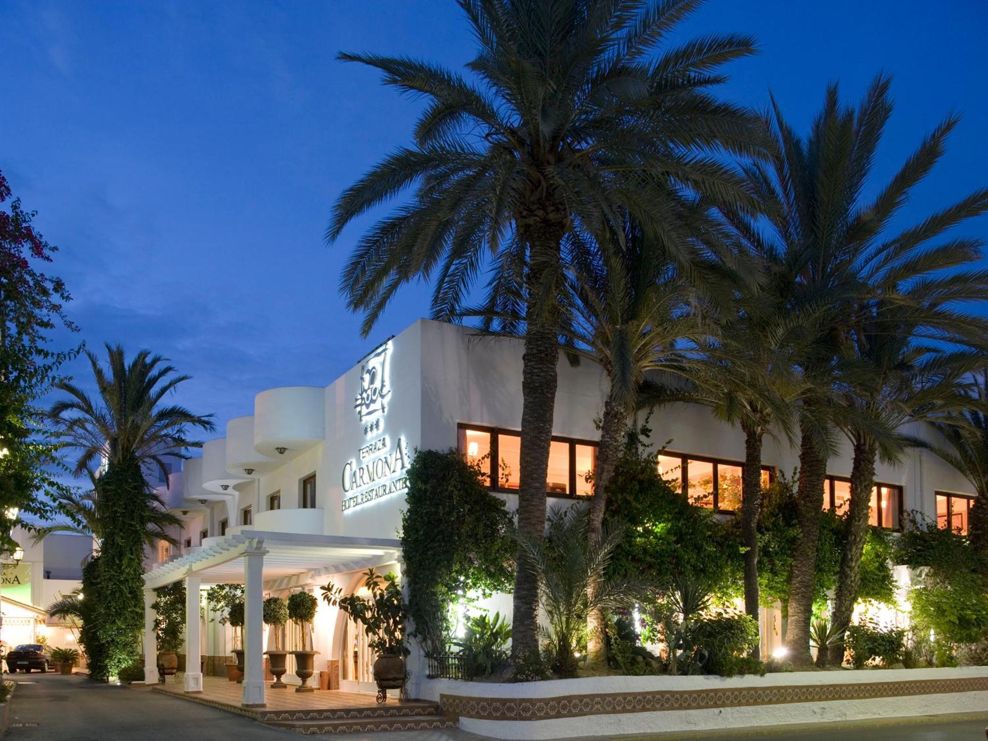Hotel Terraza Carmona L'Île-Rousse Dış mekan fotoğraf